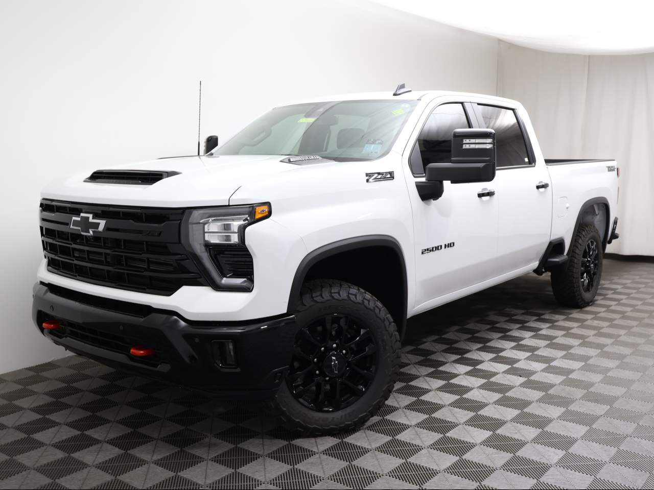 2026 Chevrolet Silverado 2500HD Crew Cab 1LT 4WD