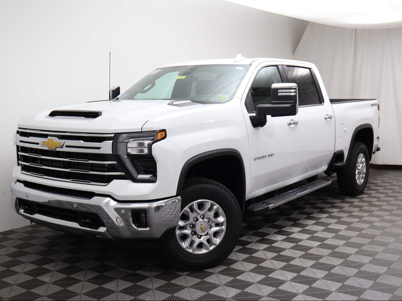 2026 Chevrolet Silverado 2500HD Crew Cab LTZ 4WD