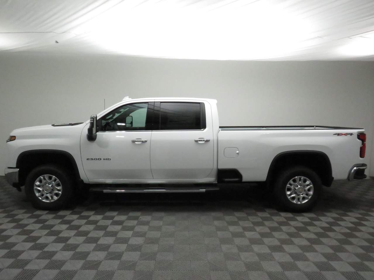 2025 Chevrolet Silverado 2500HD Crew Cab LTZ 4WD