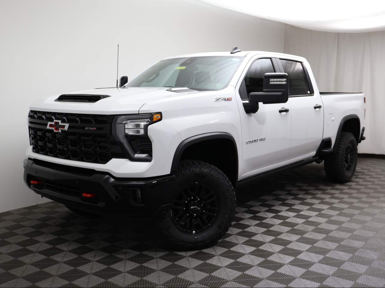 2026 Chevrolet Silverado 2500HD Crew Cab ZR2 4WD