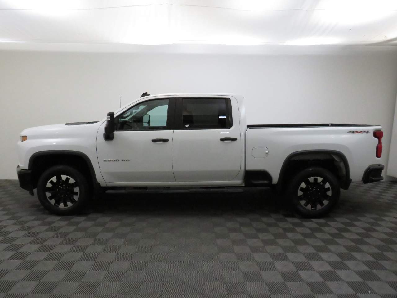 2020 Chevrolet Silverado 2500HD Custom Crew Cab