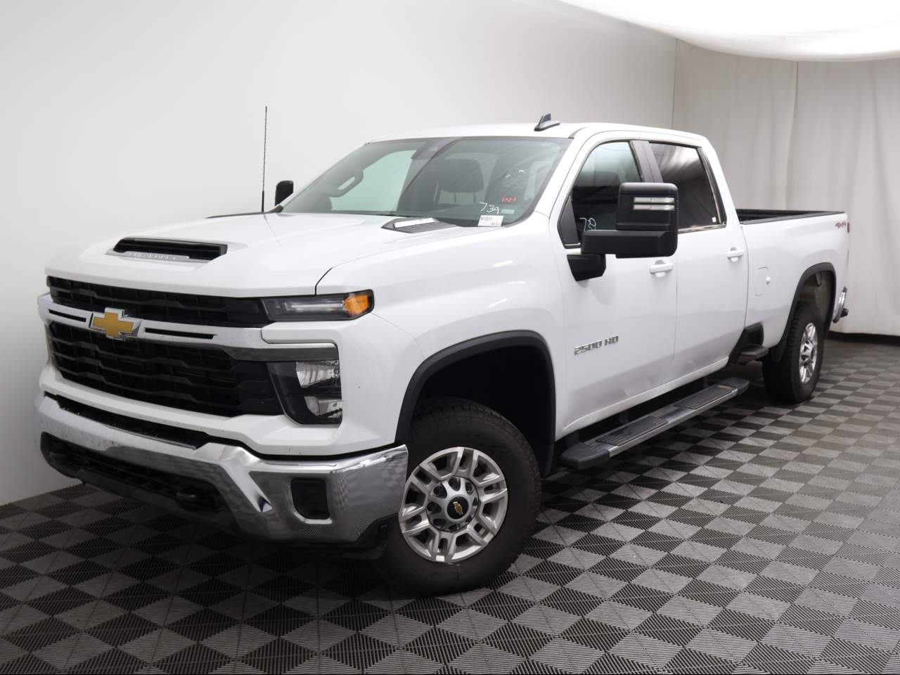 2024 Chevrolet Silverado 2500HD LT Crew Cab
