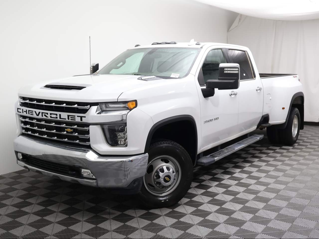 2022 Chevrolet Silverado 3500HD LTZ Crew Cab