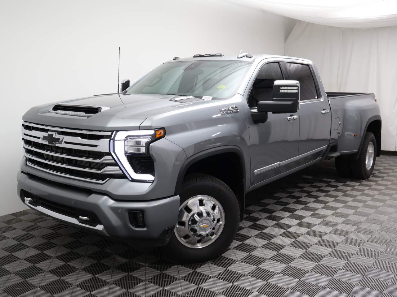 2024 Chevrolet Silverado 3500HD High Country Crew Cab