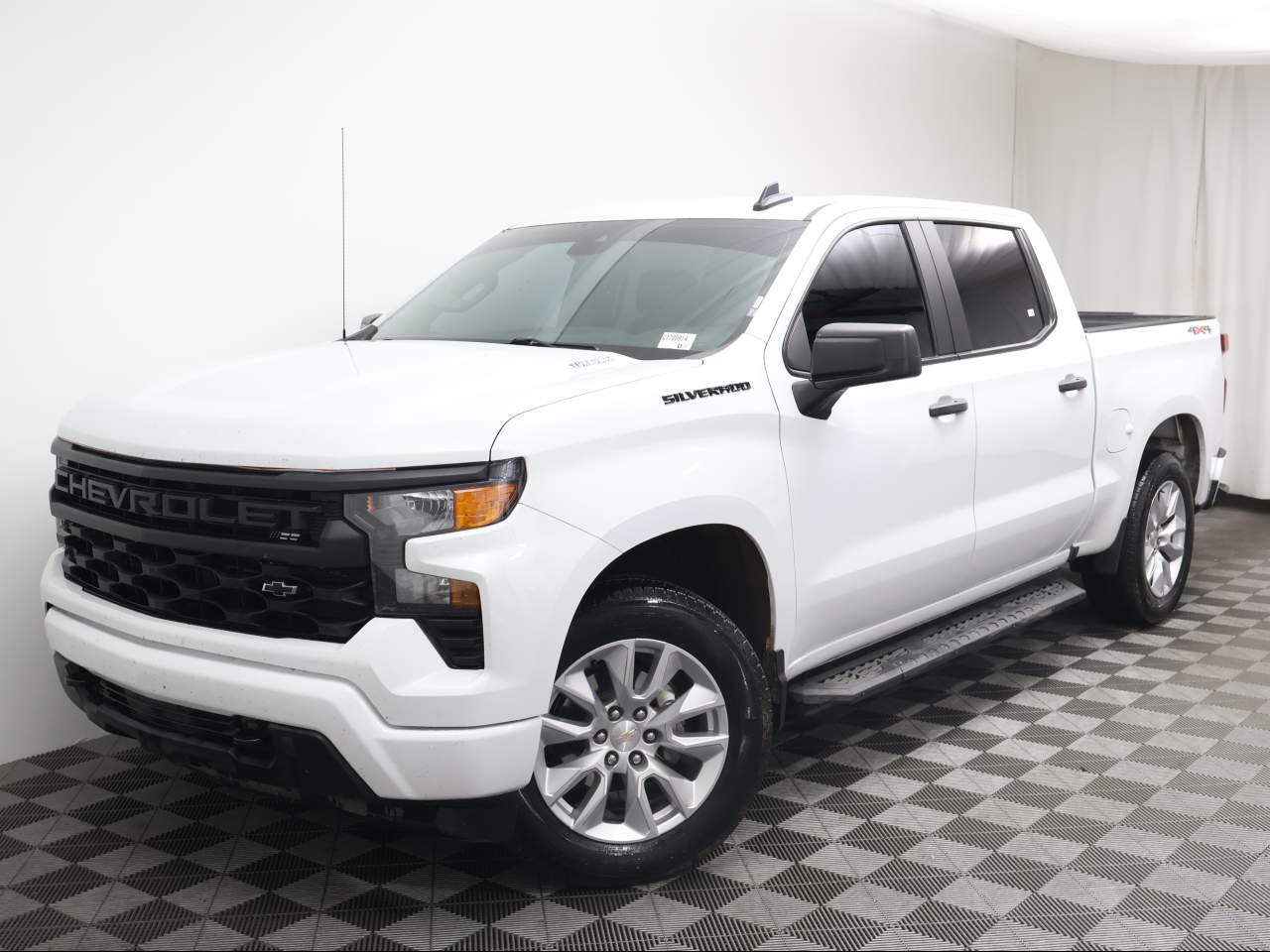 2024 Chevrolet Silverado 1500 Custom Crew Cab