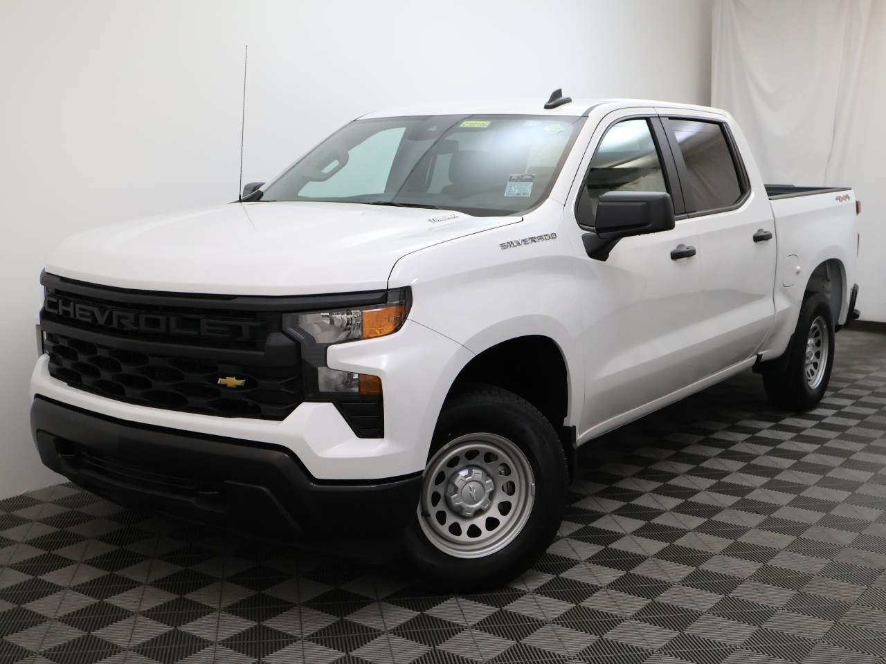 2025 Chevrolet Silverado 1500 Crew Cab Work Truck 4WD