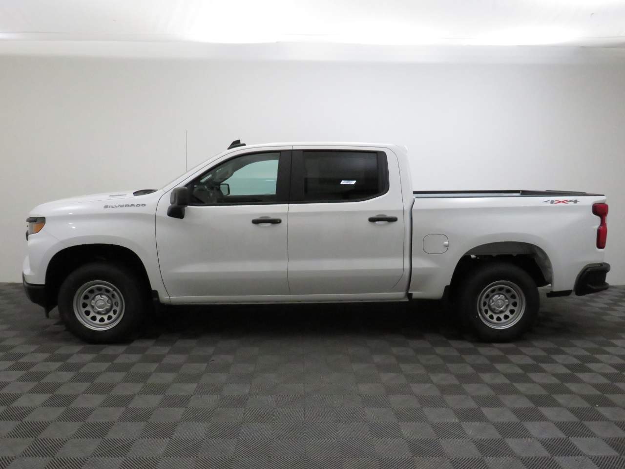 2025 Chevrolet Silverado 1500 Crew Cab Work Truck 4WD