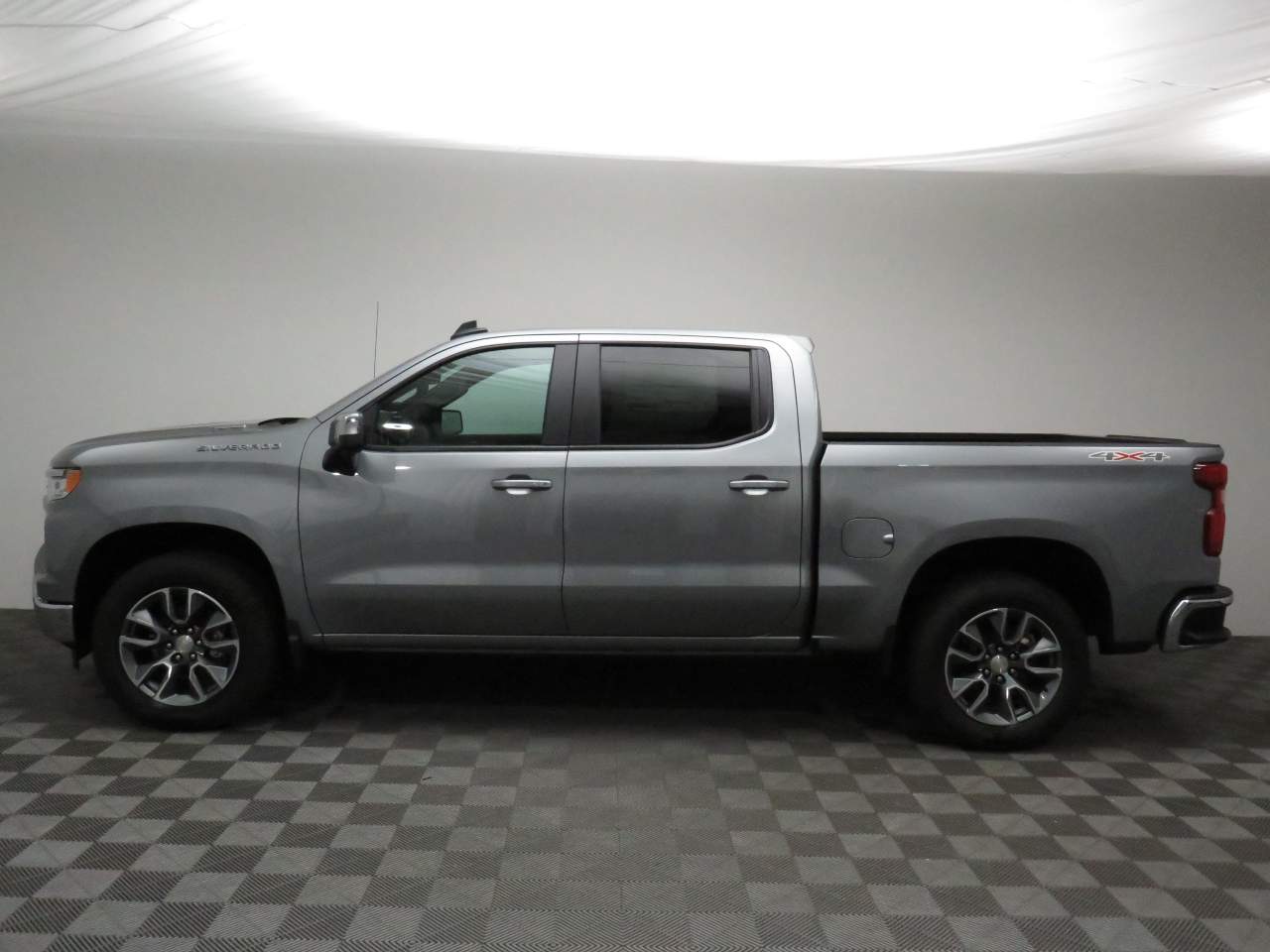2026 Chevrolet Silverado 1500 Crew Cab 1LT 4WD