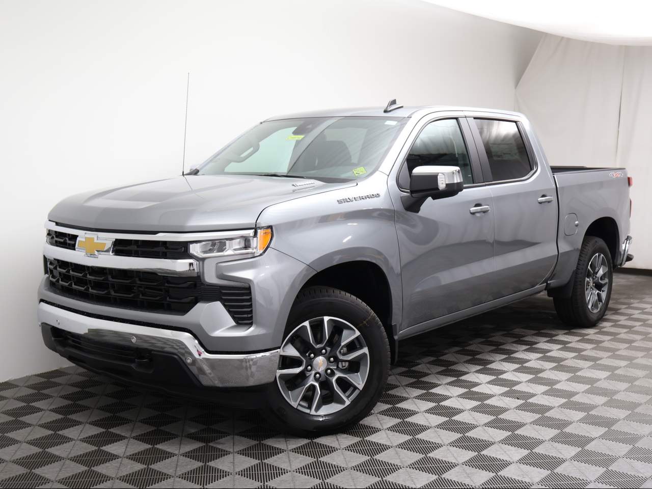 2026 Chevrolet Silverado 1500 Crew Cab 1LT 4WD