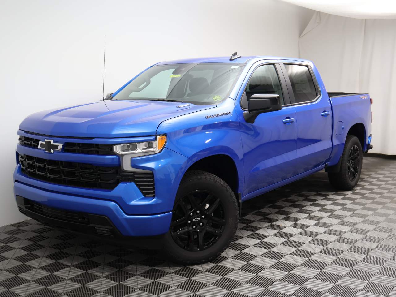 2025 Chevrolet Silverado 1500 Crew Cab RST 4WD