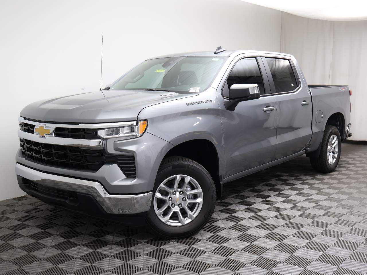 2026 Chevrolet Silverado 1500 Crew Cab LT 4WD