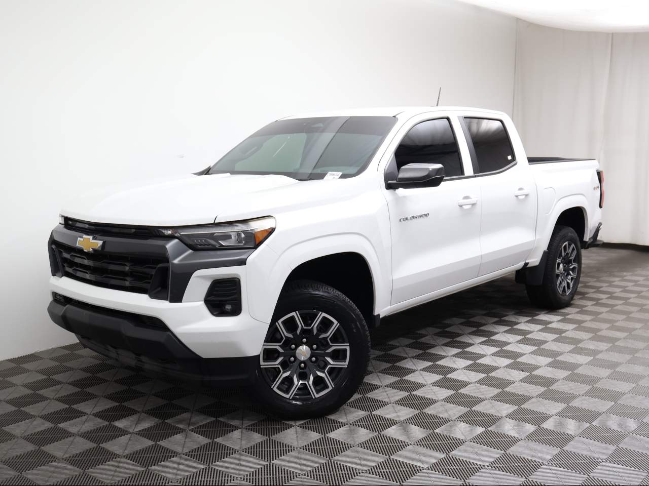 2024 Chevrolet Colorado LT Crew Cab