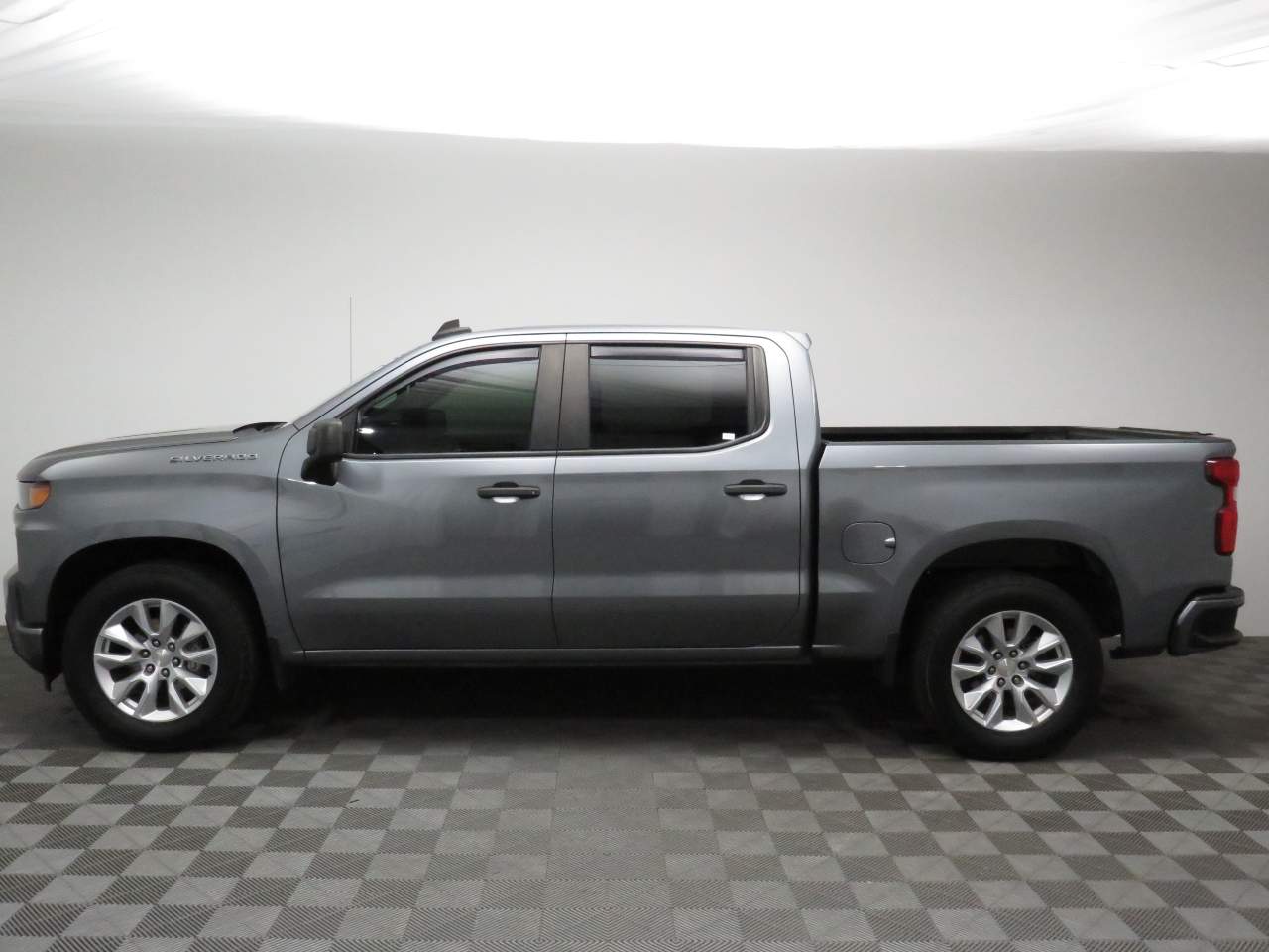 2020 Chevrolet Silverado 1500 Custom Crew Cab