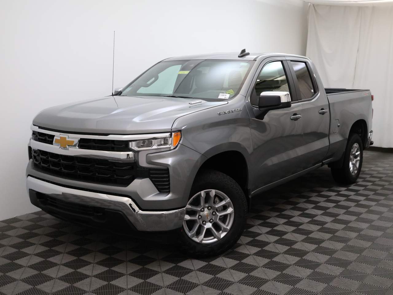 2025 Chevrolet Silverado 1500 Double Cab 1LT 4WD