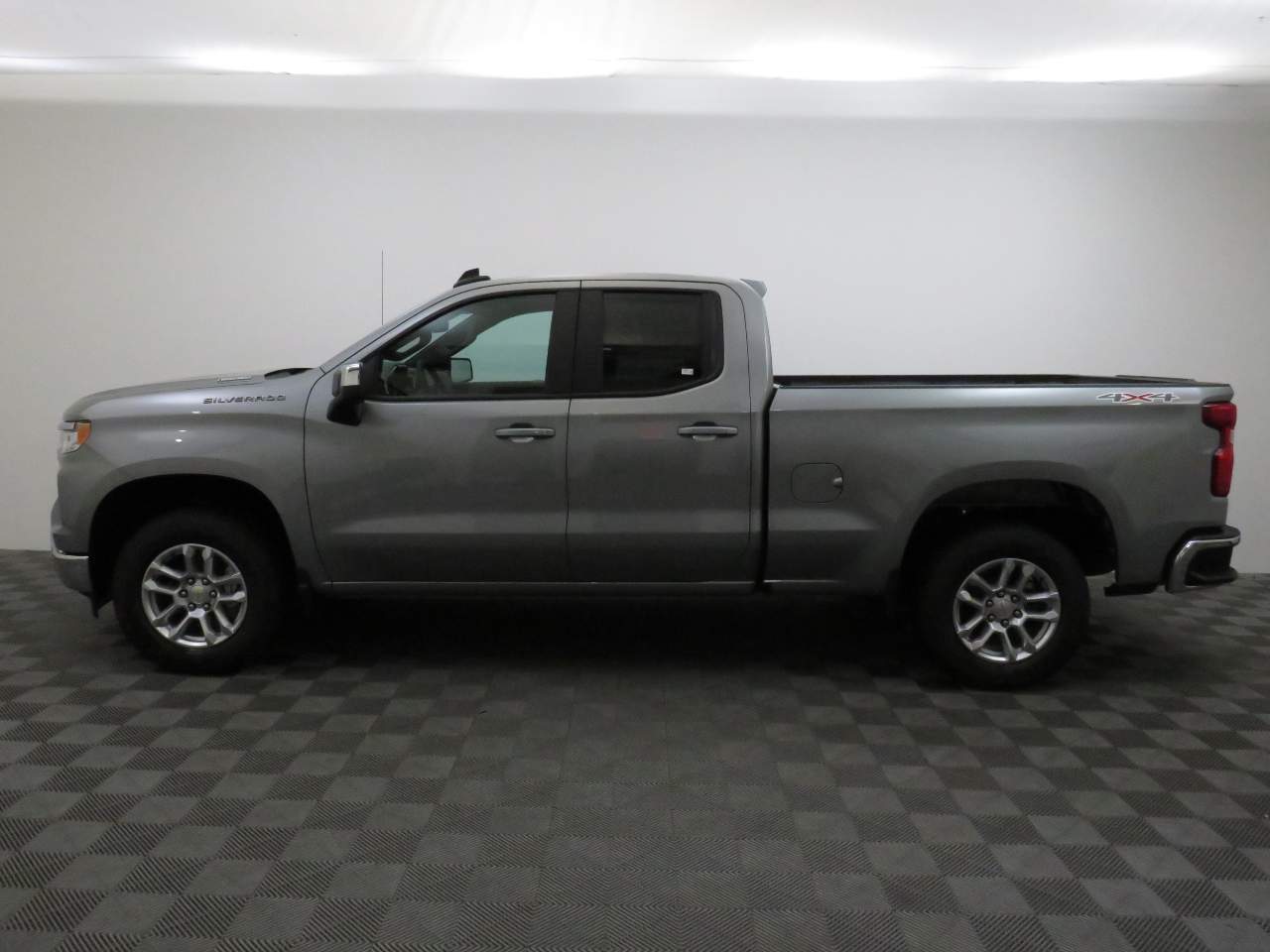 2025 Chevrolet Silverado 1500 Double Cab 1LT 4WD