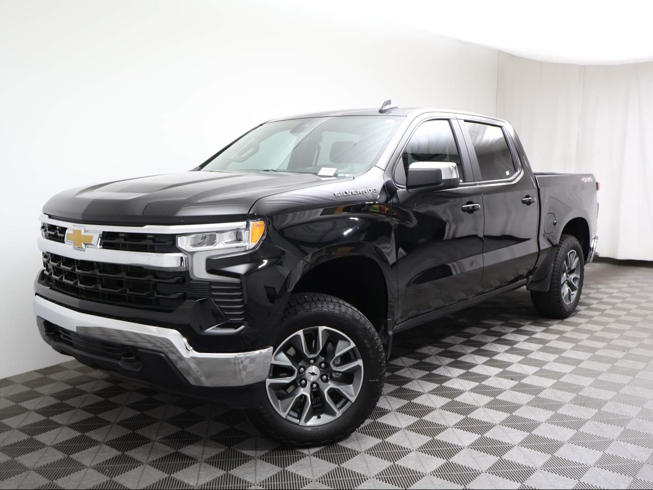 2023 Chevrolet Silverado 1500 LT Crew Cab