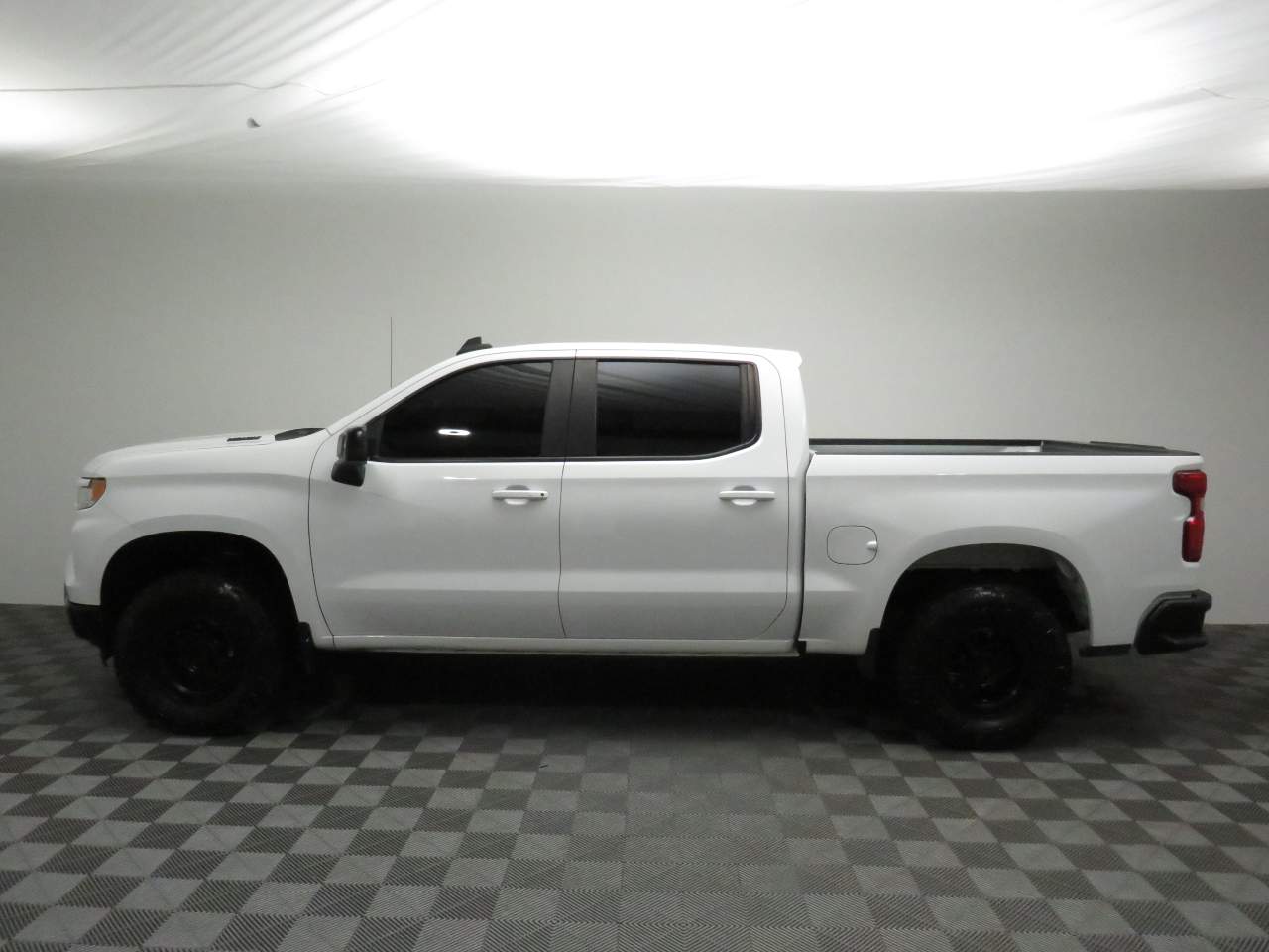 2022 Chevrolet Silverado 1500 LT Crew Cab