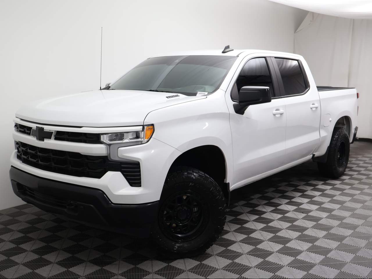 2022 Chevrolet Silverado 1500 LT Crew Cab