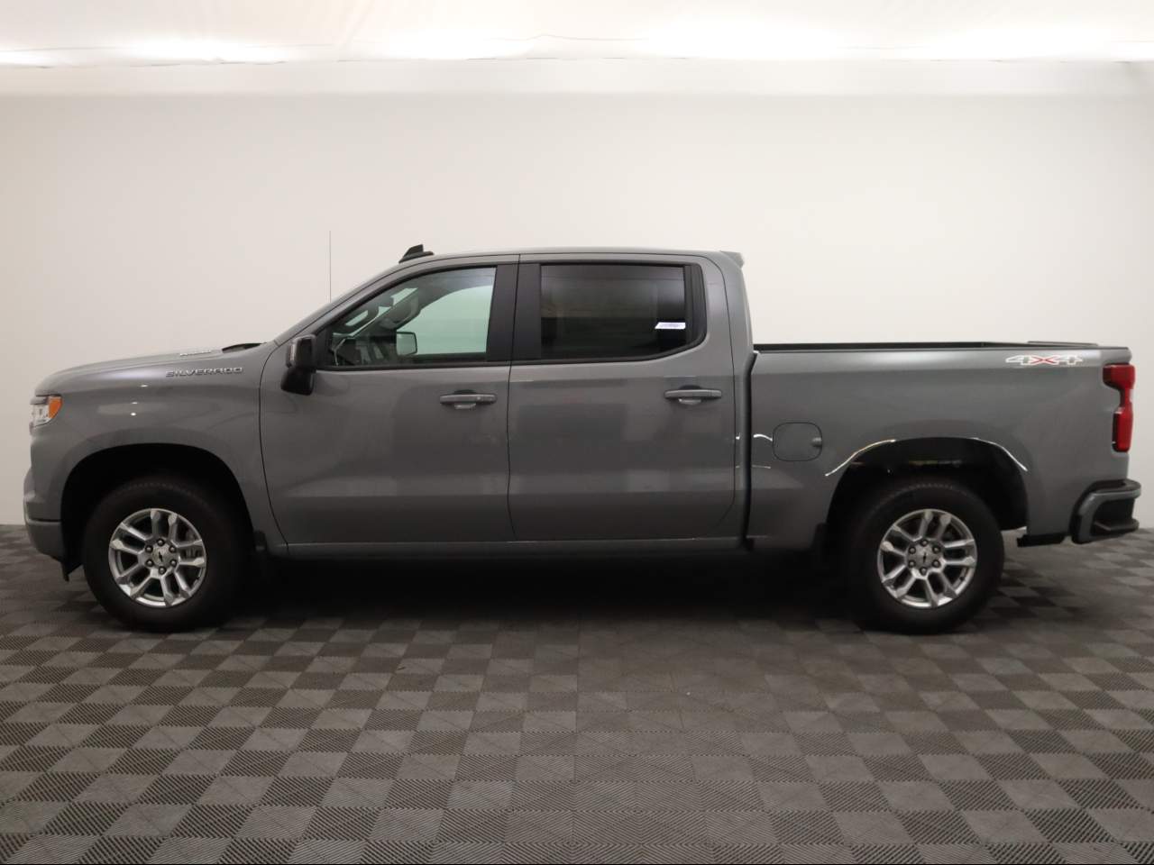 2024 Chevrolet Silverado 1500 Crew Cab RST 4WD