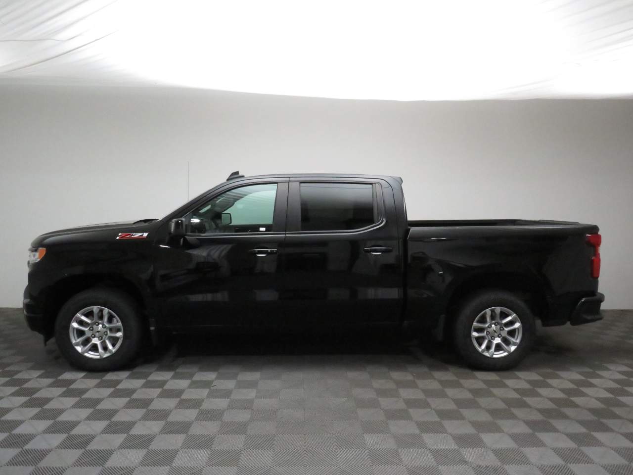 2024 Chevrolet Silverado 1500 RST Crew Cab