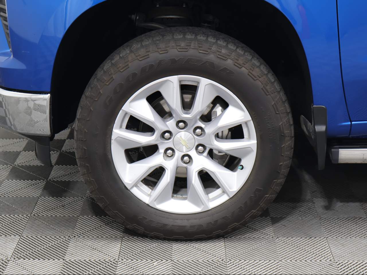2023 Chevrolet Silverado 1500 LTZ Crew Cab