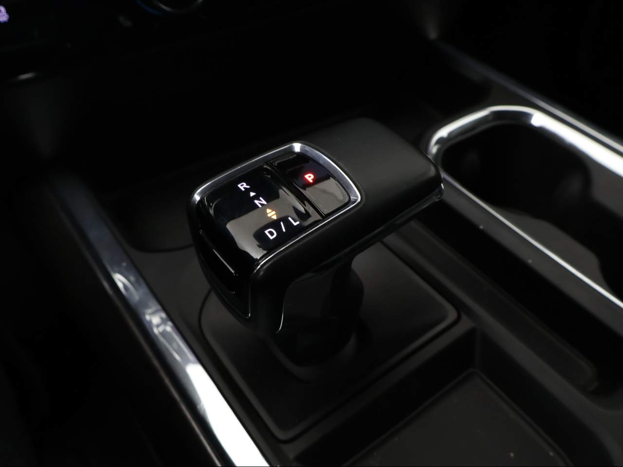 2024 Chevrolet Silverado 1500 LTZ Crew Cab