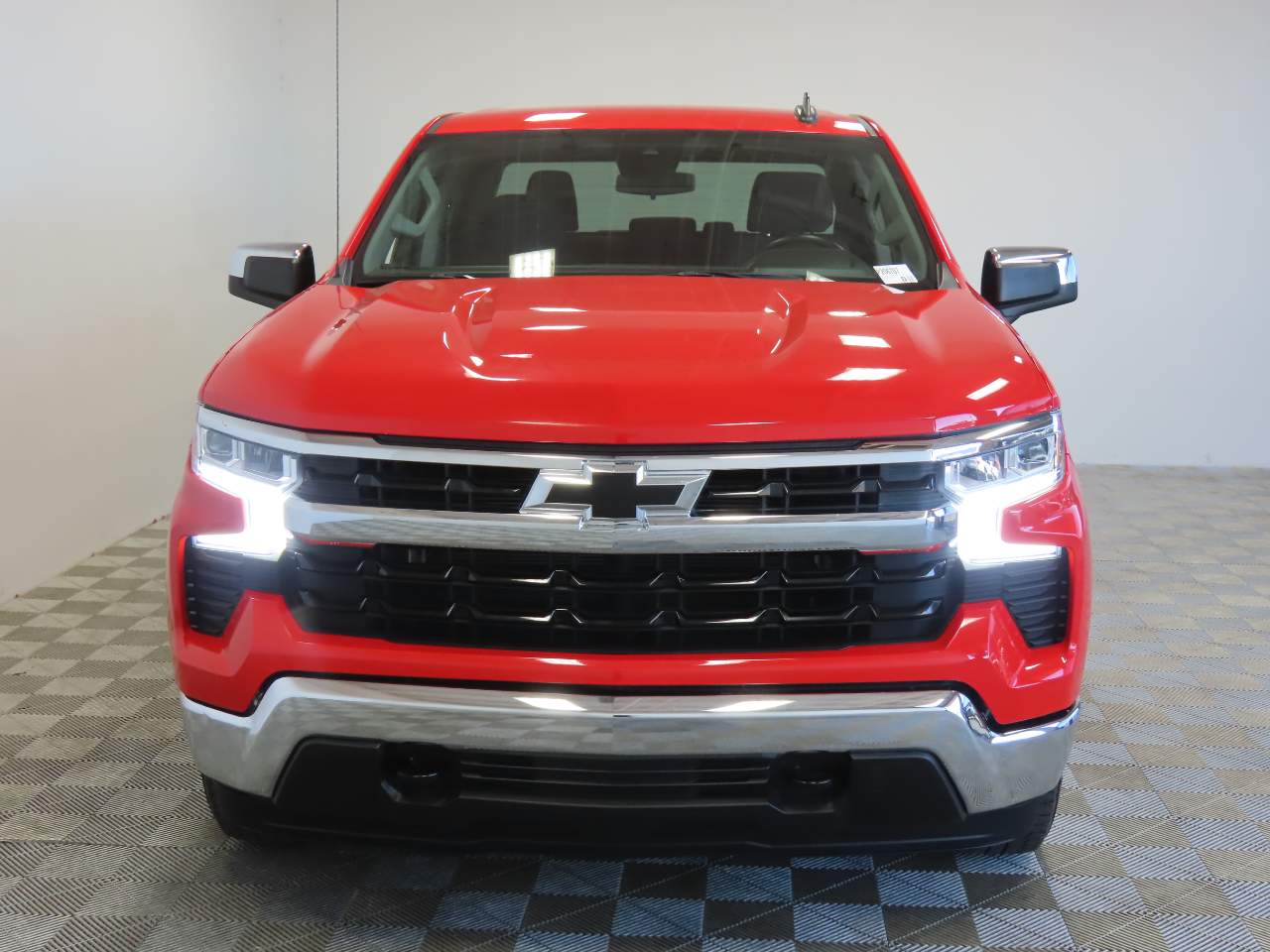 2025 Chevrolet Silverado 1500 LT Crew Cab