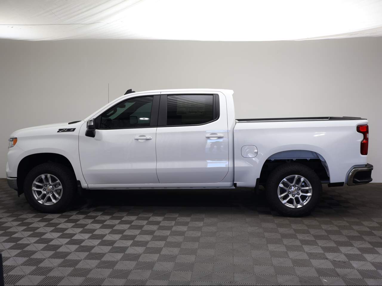 2026 Chevrolet Silverado 1500 Crew Cab 1LT 4WD