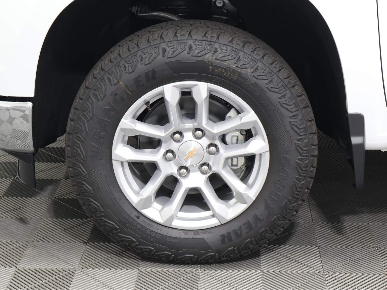 2026 Chevrolet Silverado 1500 LT - Photo 6