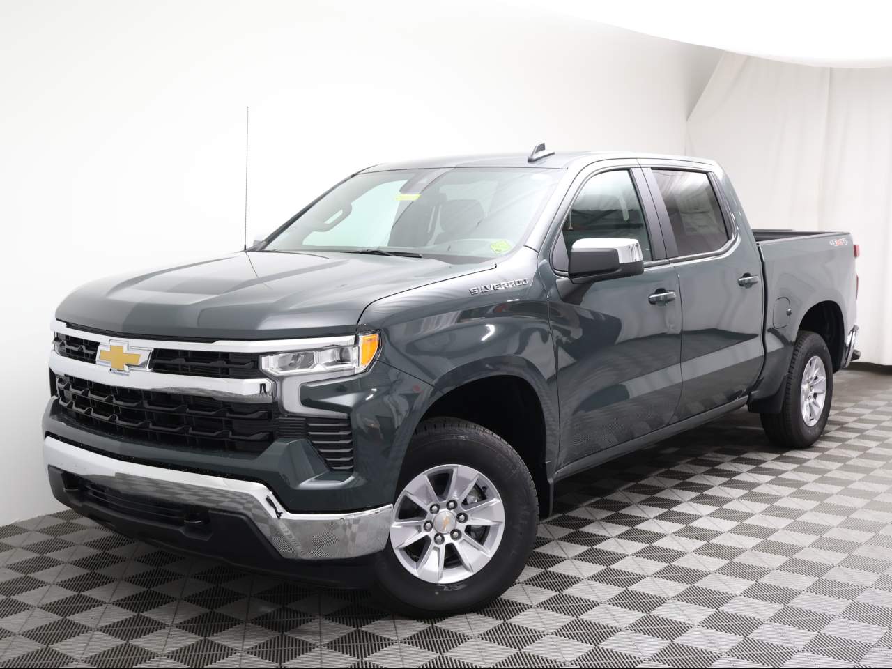 2026 Chevrolet Silverado 1500 Crew Cab 1LT 4WD