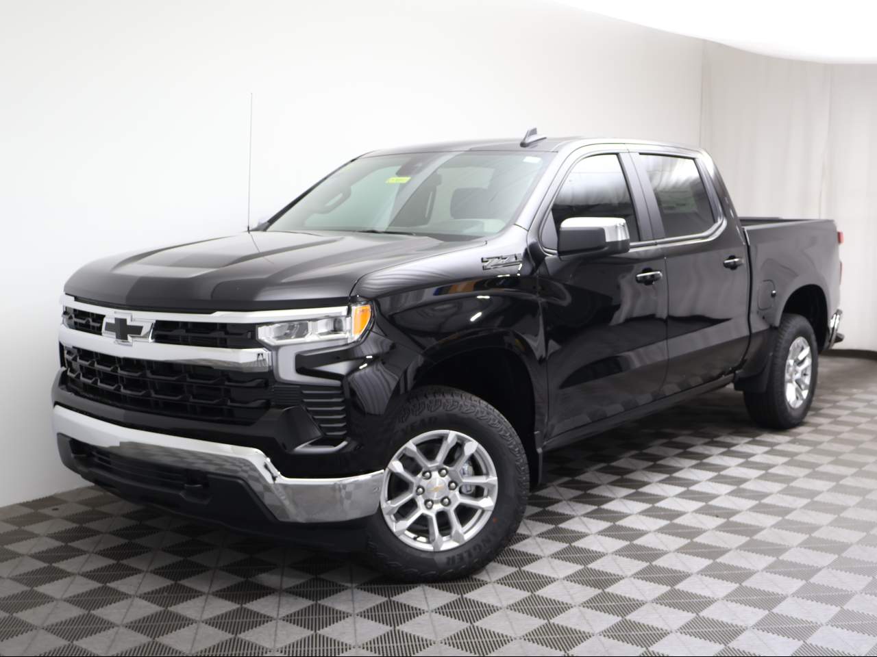 2026 Chevrolet Silverado 1500 Crew Cab 1LT 4WD