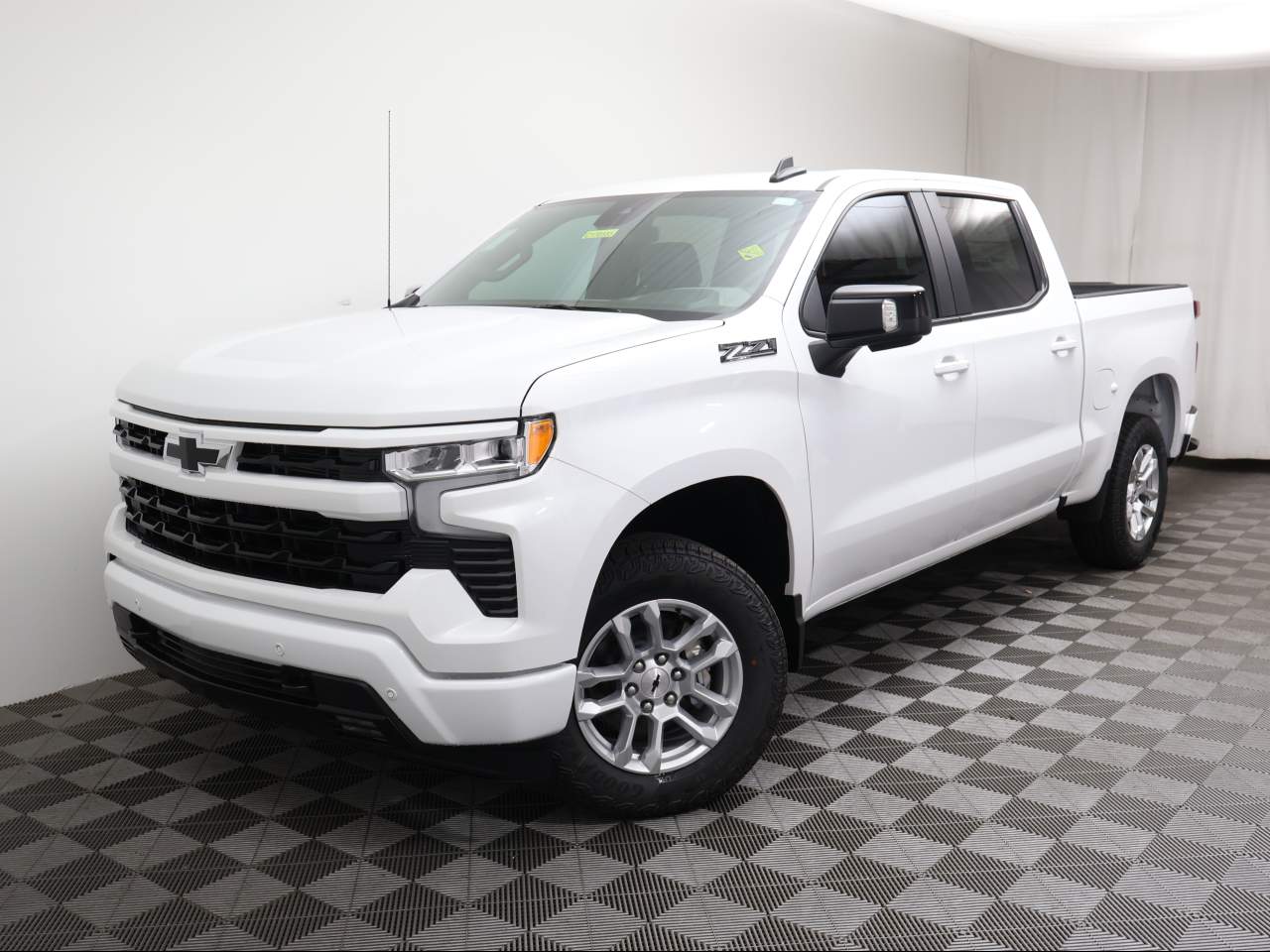 2026 Chevrolet Silverado 1500 Crew Cab RST 4WD