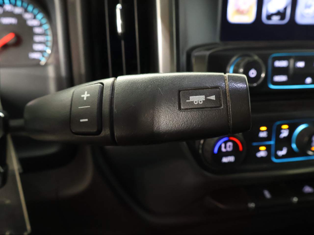 2017 Chevrolet Silverado 1500 LT Crew Cab