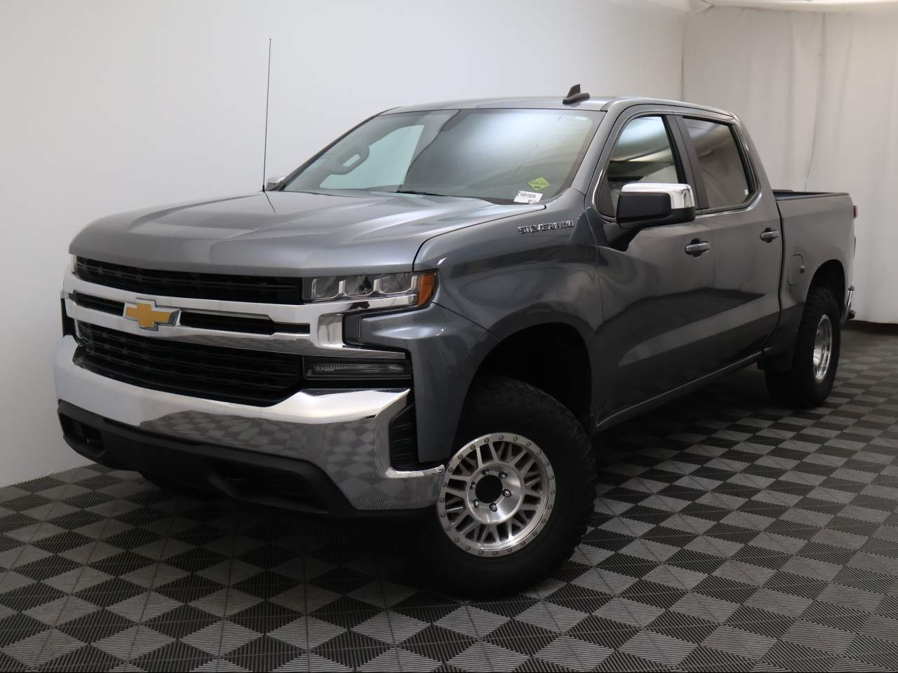 2020 Chevrolet Silverado 1500 LT Crew Cab