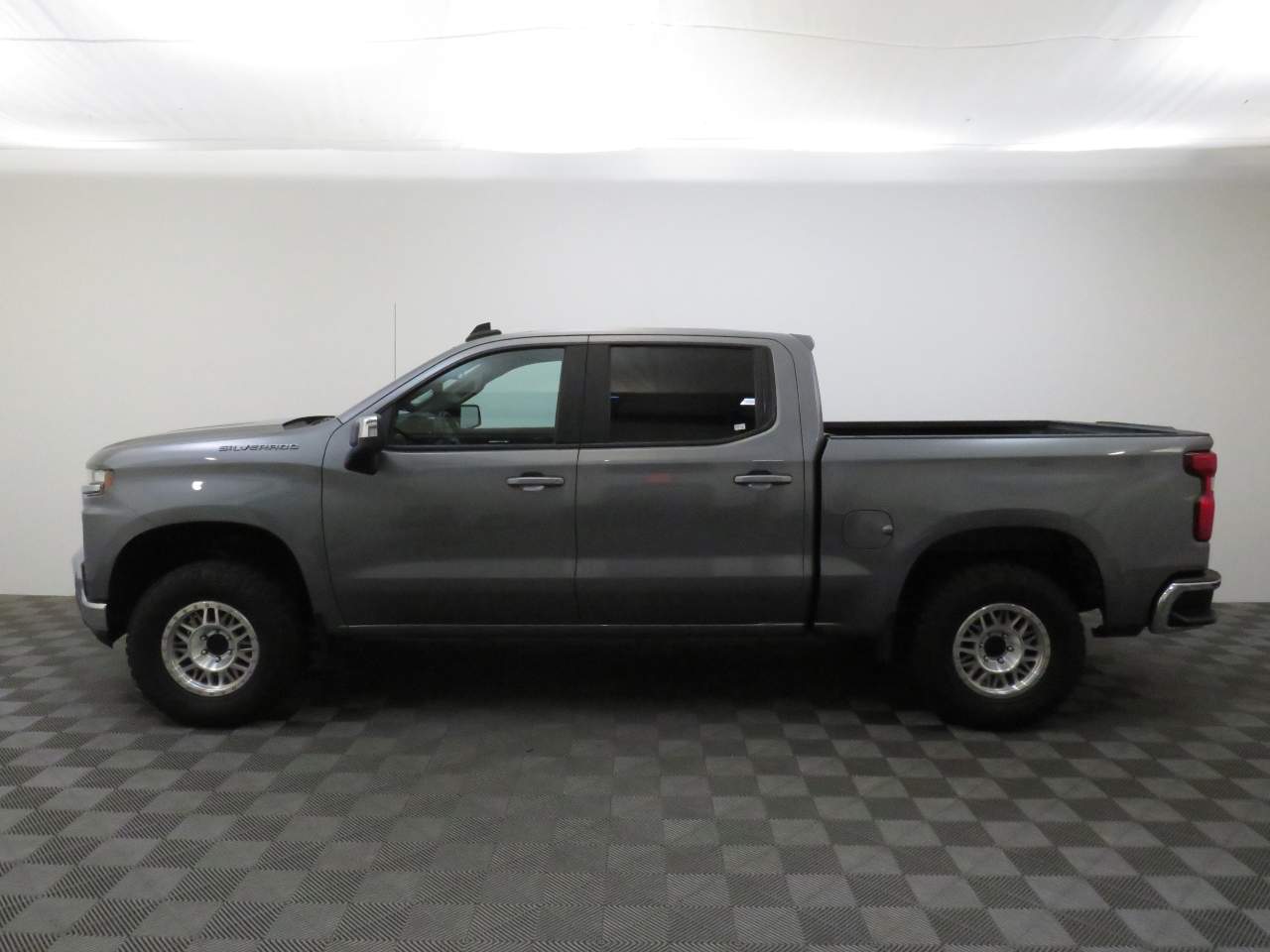 2020 Chevrolet Silverado 1500 LT Crew Cab