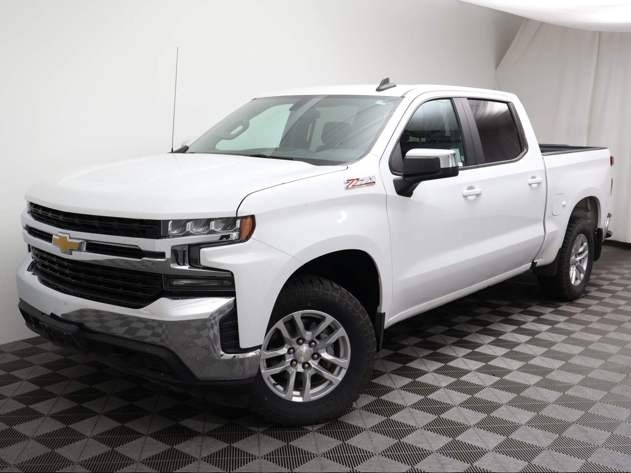 2020 Chevrolet Silverado 1500 LT Crew Cab