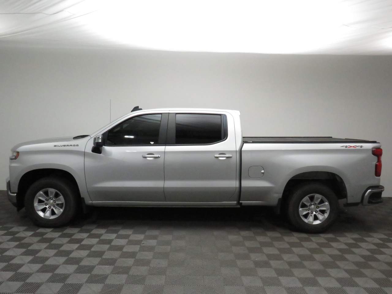 2020 Chevrolet Silverado 1500 LT Crew Cab