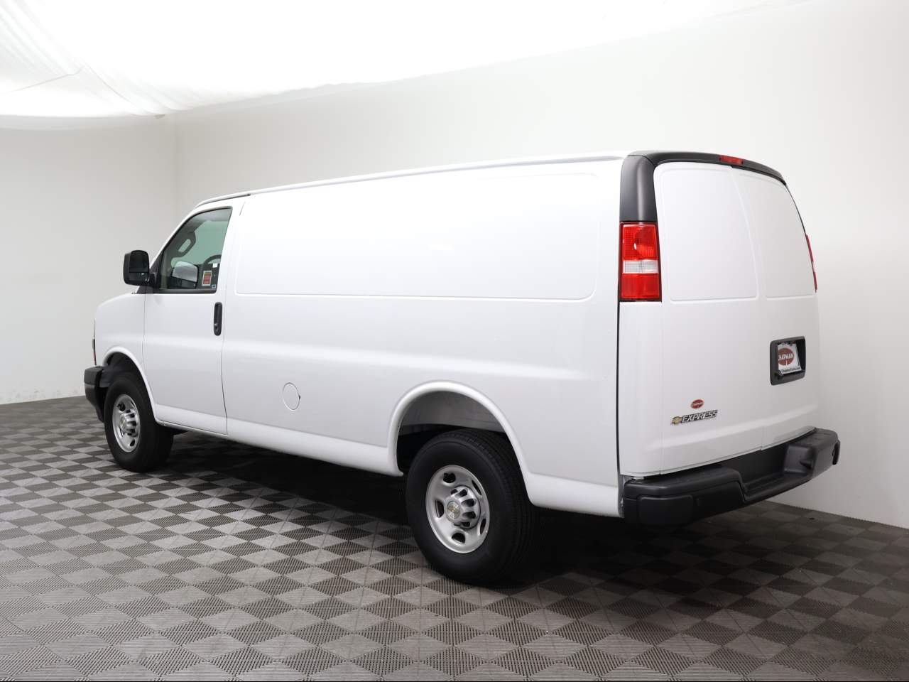 2026 Chevrolet Express Cargo Van 3500