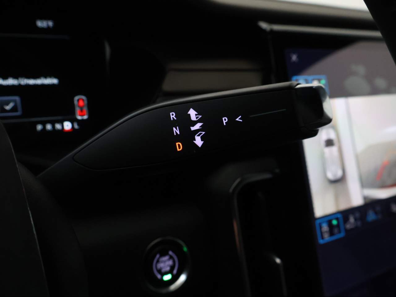 2025 GMC Acadia Elevation 4WD