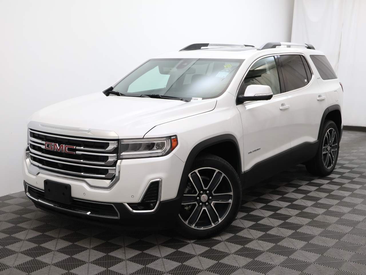 2021 GMC Acadia SLT