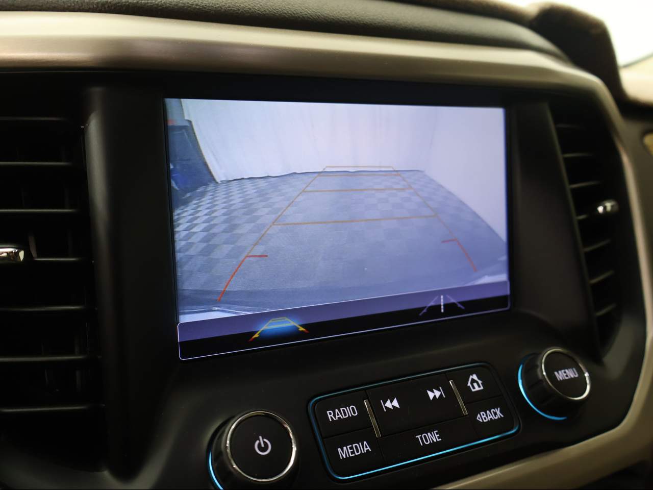2019 GMC Acadia Denali - Photo 14