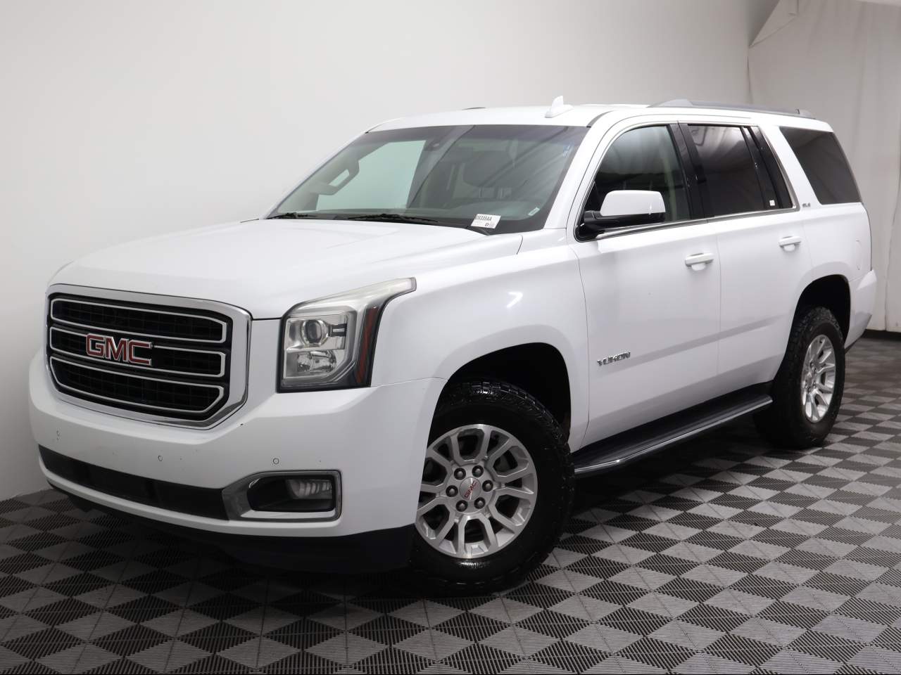 2019 GMC Yukon SLE