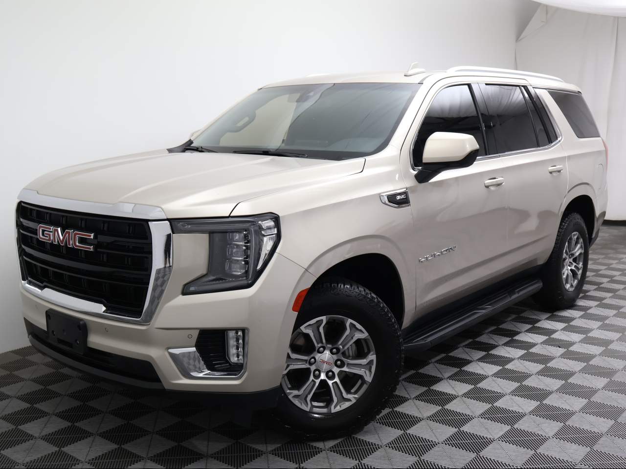2021 GMC Yukon SLE
