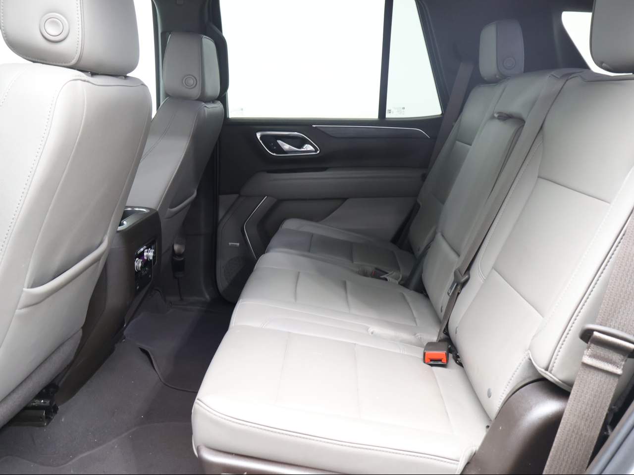 2022 GMC Yukon SLT - Photo 9