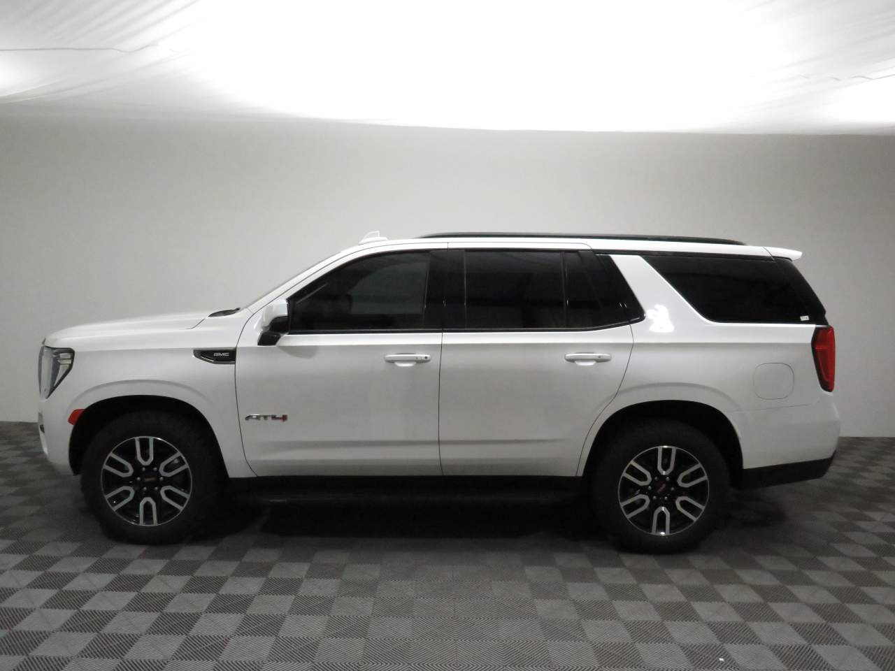 2021 GMC Yukon AT4