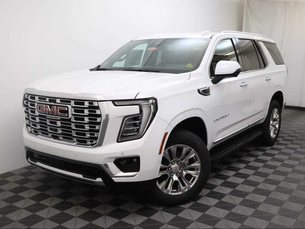 2025 GMC Yukon Denali 4WD