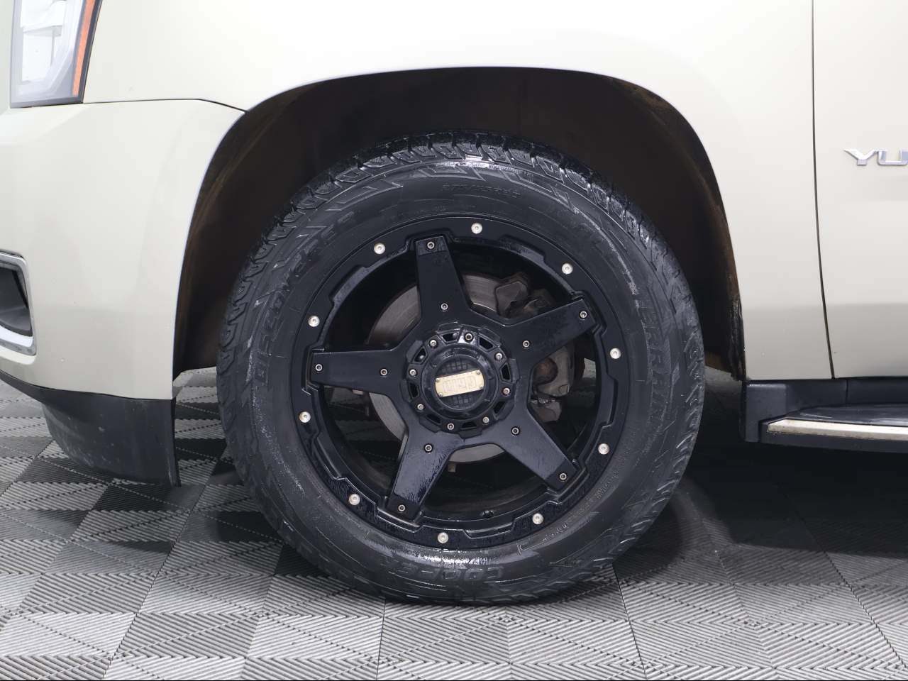 2017 GMC Yukon XL SLT