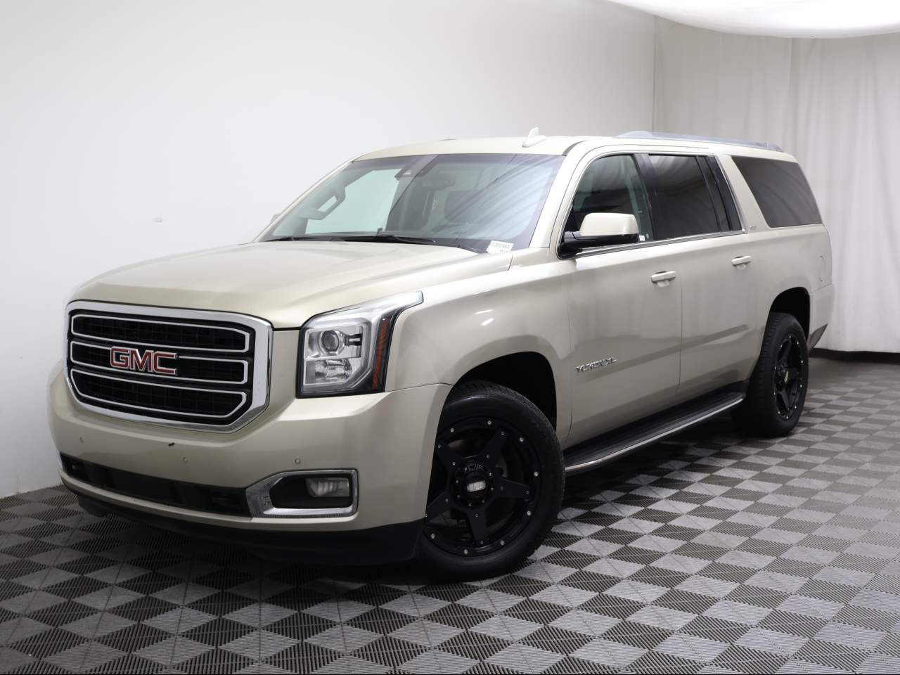 2017 GMC Yukon XL SLT