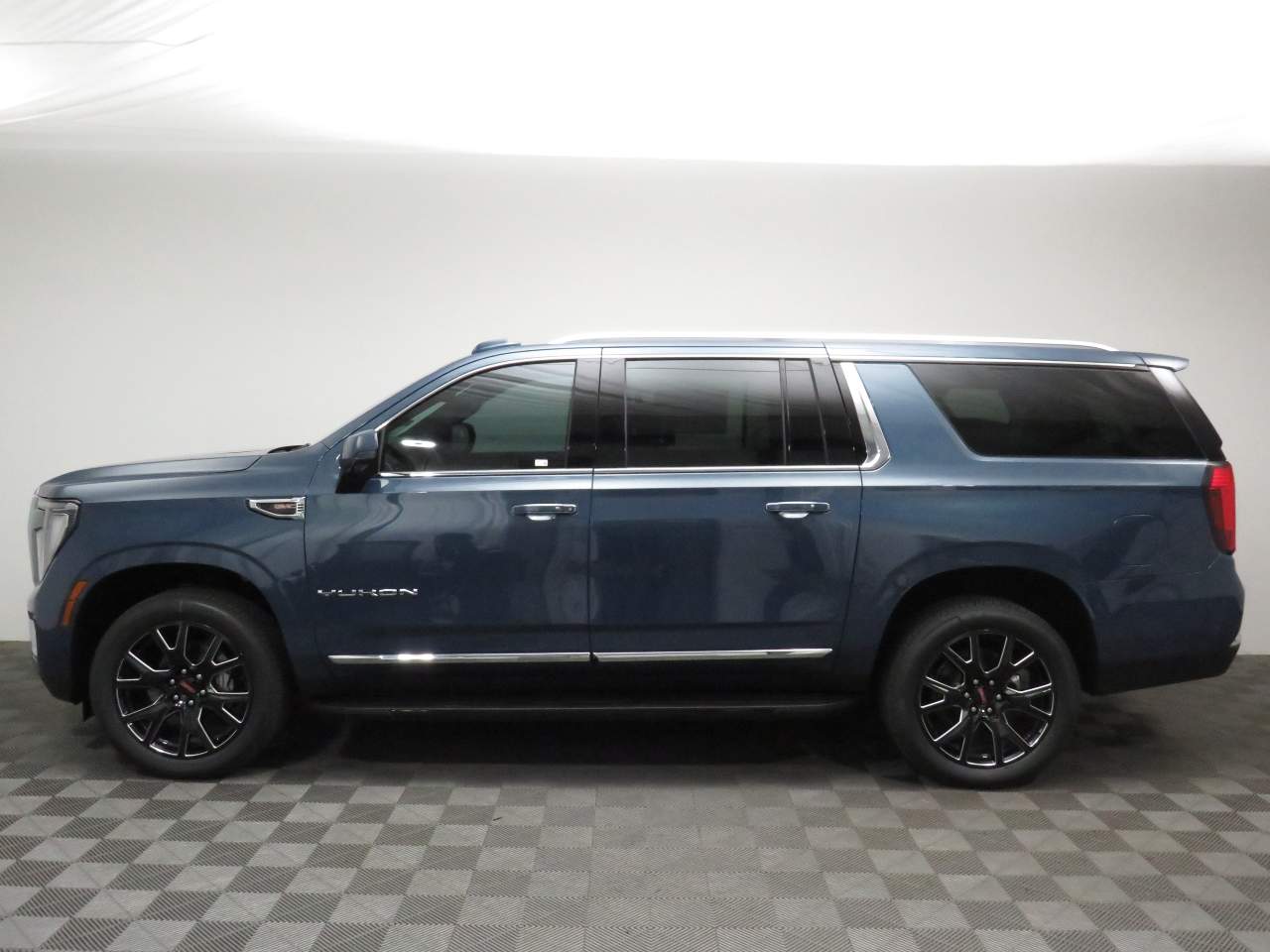 2026 GMC Yukon XL Elevation 4WD