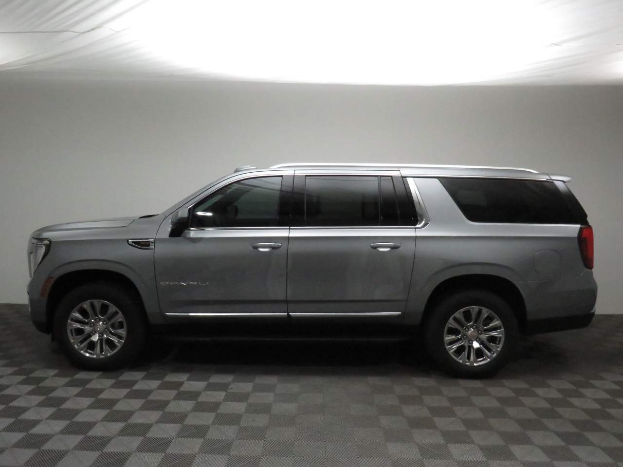 2026 GMC Yukon XL Denali 4WD